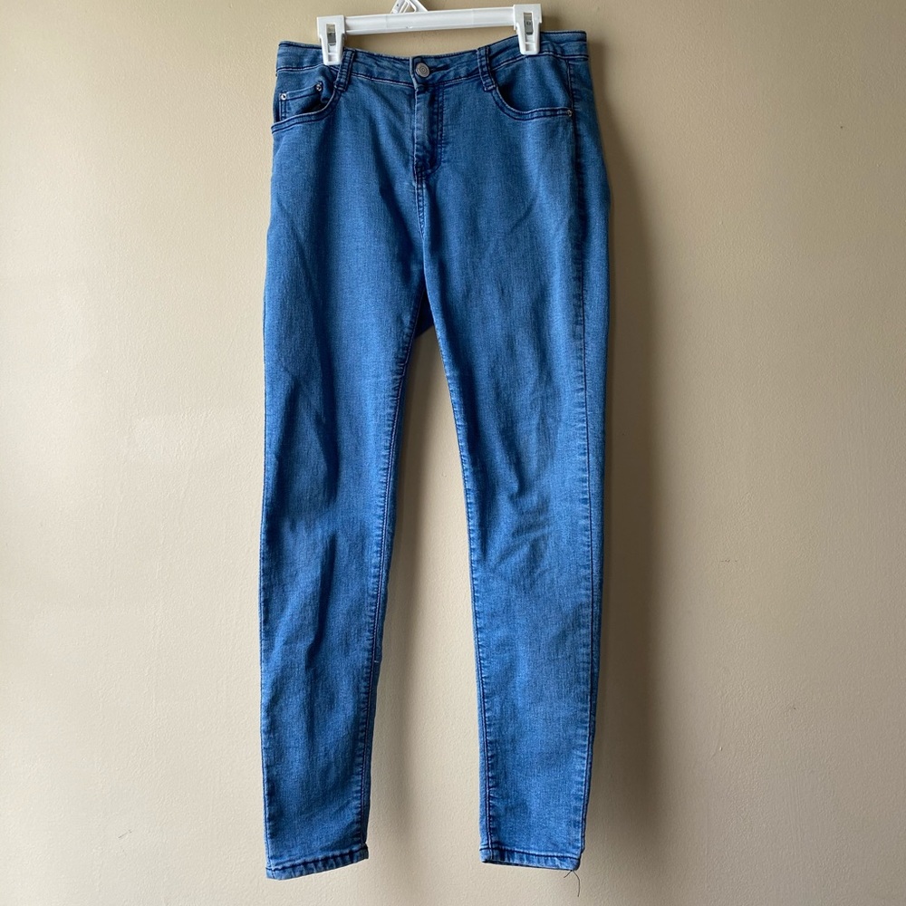 Women, skinny denim jeans